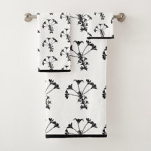 Répéter Floral Noir Sur L'Ensemble De Serviettes D