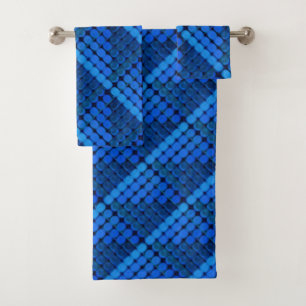 Repetition of royal blue circles forming geometric bath towel set