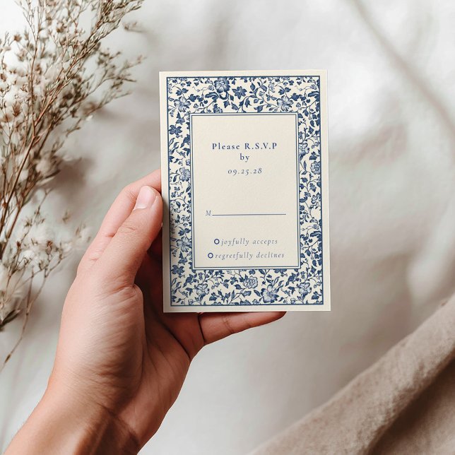 Réponse vintage Blue Floral rsvp (Vintage delftware RSVP invitation with pretty botanical blue and cream frame border.)