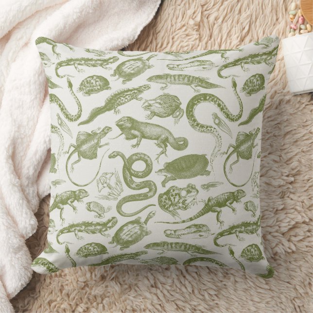 Reptiles and Amphibians Animals Goblincore Pattern Throw Pillow (Blanket)