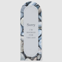 Réservé pour la journée, galets bleus