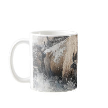 Résilience hivernale : Bison Coffee Mug