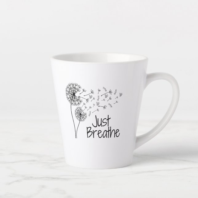 Respire juste Latte Mug (Droite)