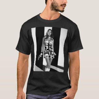 Rest In Peace Diana Rigg Essential  T-Shirt