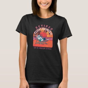 Retired Flight Paramedic  Vintage Retirement T-Shirt