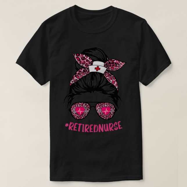 Retired Nurse Funny Retirement Gifts For Mother Me T-Shirt (Design Front)