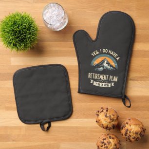 Retirement Plan Hiking Funny Dad Outdoors Hiking Oven Mitt & Pot Holder Set