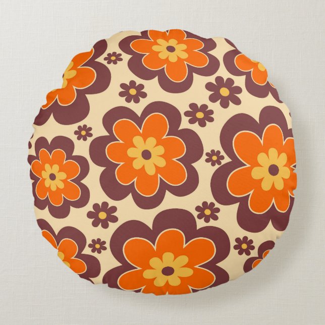 Retro 1960s Style Floral Pattern Round Pillow (Front)