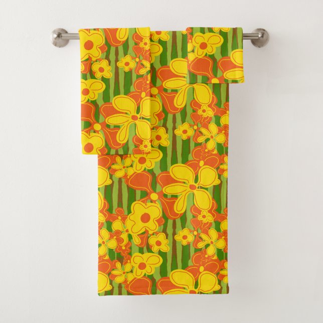 Retro 1970's Bold Bright Orange Yellow Flowers Bath Towel Set (Insitu)