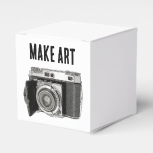 Retro 35mm Film Camera Photographer Art Drawing Favor Box
