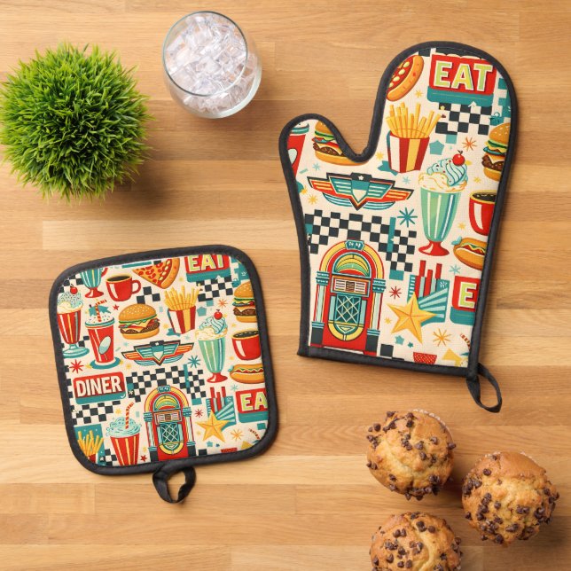 Retro 50s diner classic pattern oven mitt and pot  oven mitt & pot holder set (Top Down)