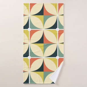 Retro 60's 70's geometric pattern. bath towel