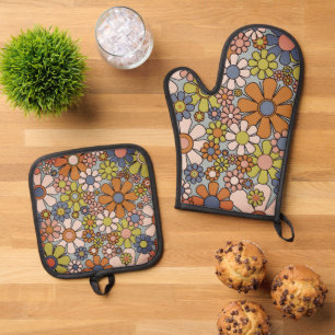 Retro 60s 70s Groovy Floral Oven Mitt & Pot Holder Set