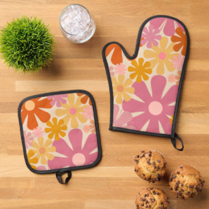 Retro 60s 70s Groovy Floral Pattern Oven Mitt & Pot Holder Set