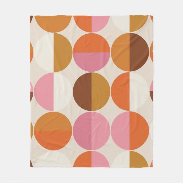 Retro 60s - 70s style with a rainbow hippie sun in fleece blanket (Front)