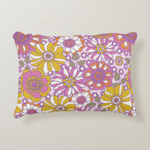 Retro 60s floral. Vintage illustration pattern. Accent Pillow