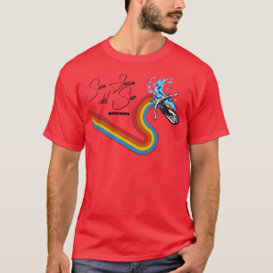 Retro 70s80s Style Rainbow Surfing Wave Nicaragua T-Shirt