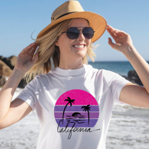 Retro 70s California beach vibe Pink purple sunset T-Shirt
