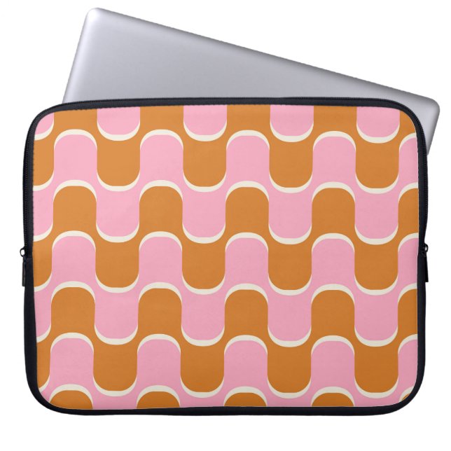 Retro 70s: Gold-Pink Wavy Pattern. Laptop Sleeve (Front)