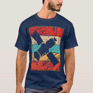 Retro 70s Satellite Vintage Space Silhouetteee fri T-Shirt