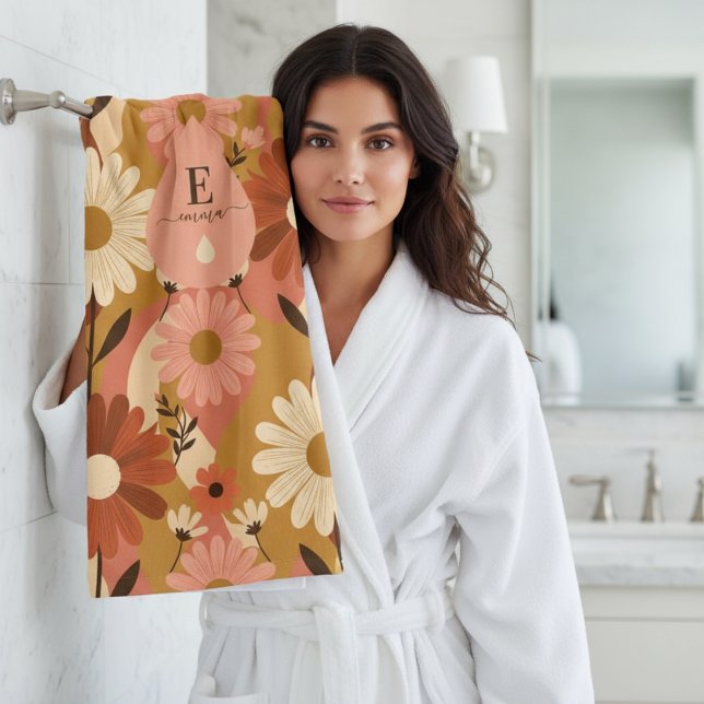 Retro 70s Summer Floral Daisy Custom Name Bath Towel Set (Creator Uploaded)