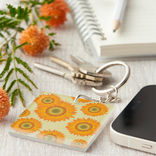 Retro 70s Yellow Sunflower Floral Pattern Keychain