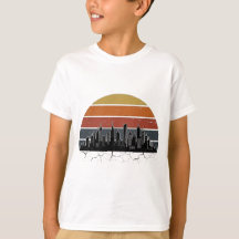 Retro 80s City Skyline Sunset Vintage Cityscape T-