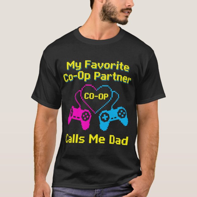 Retro 80s Pixel Arcade Gamer T-Shirt Gift (Front)