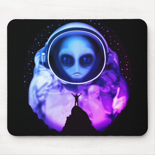 Retro Alien Astronaut Mouse Pad (Front)
