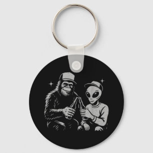 Retro Alien Bigfoot Cheers Funny Paranormal Drinki Keychain