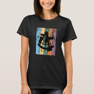 Retro Astronomy Telescope Theodolite Astronomer T-Shirt