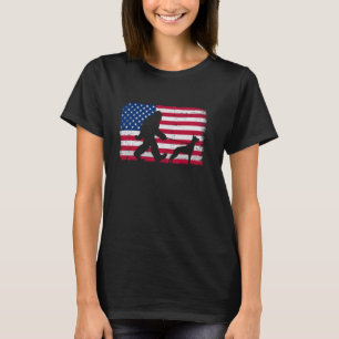 Retro Belgian Malinois 4th of July American Flag P T-Shirt
