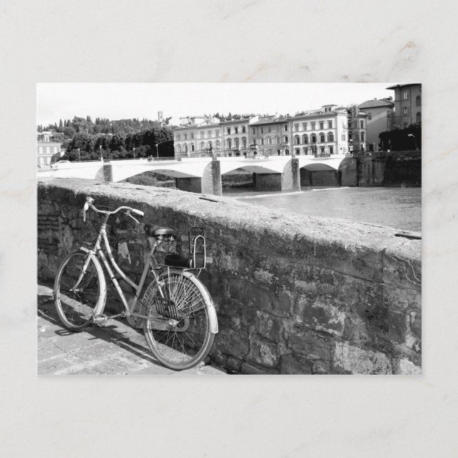 Retro Bicycle next to a bridge in Florence Postcard (Front)