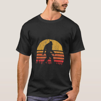 Retro Bigfoot Silhouette Sun Believe Original 80s T-Shirt