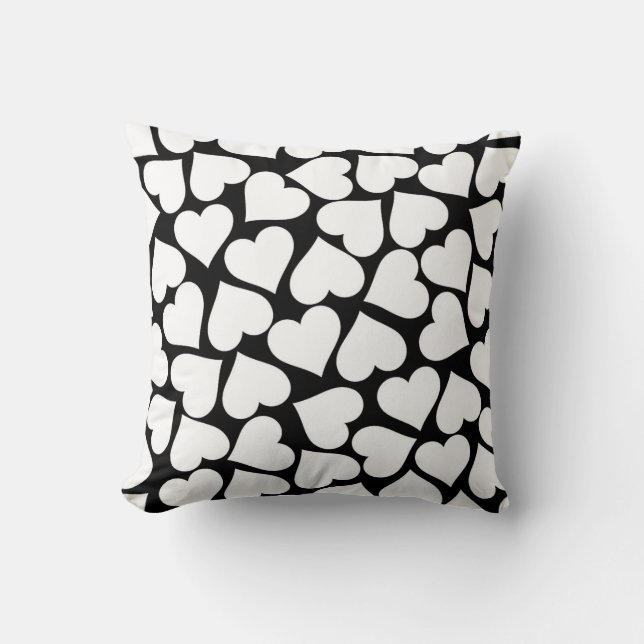 Retro Black and White Heart Pattern  Throw Pillow (Front)
