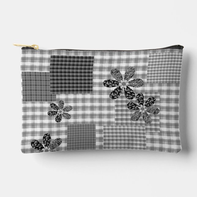 Retro black and white patchwork rustic pattern accessory pouch (Front)