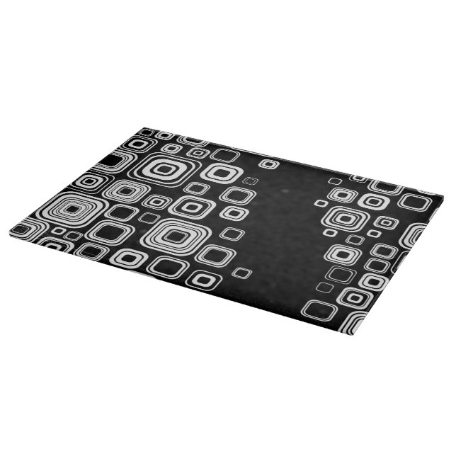 Retro black and white squares cutting board (Corner)