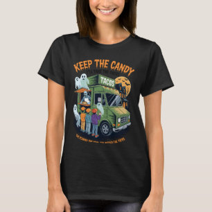 Retro Black Cat Witch Scary Halloween Pumpkin Wome T-Shirt