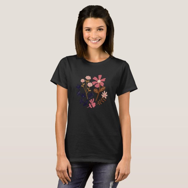 Retro Bloom Floral Pattern T-Shirt (Front Full)
