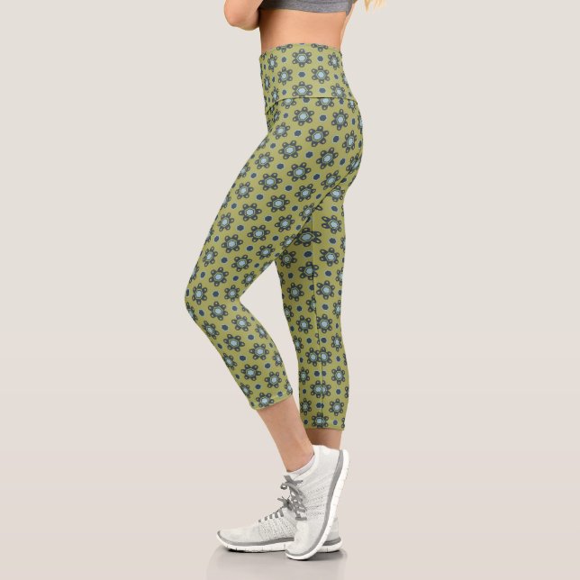 Retro Blue & Black Daisies on Green Floral Pattern Capri Leggings (Left)