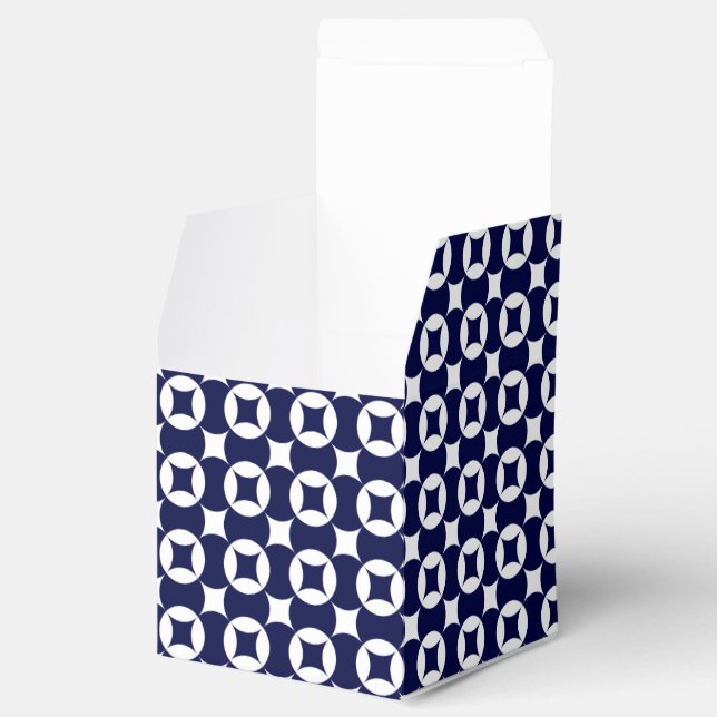 Retro Blue Interlocking Circles Geometric Shippo Favor Box (Opened)