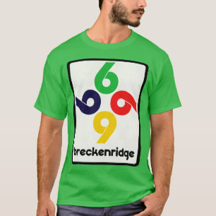 Retro Breckenridge Colorado Tourist Skiing Souveni T-Shirt