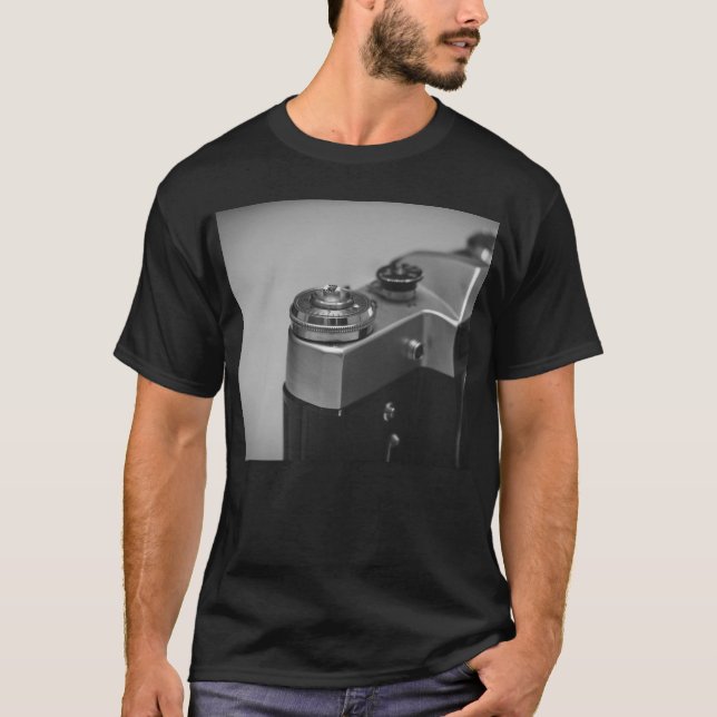Retro camera T-Shirt (Front)
