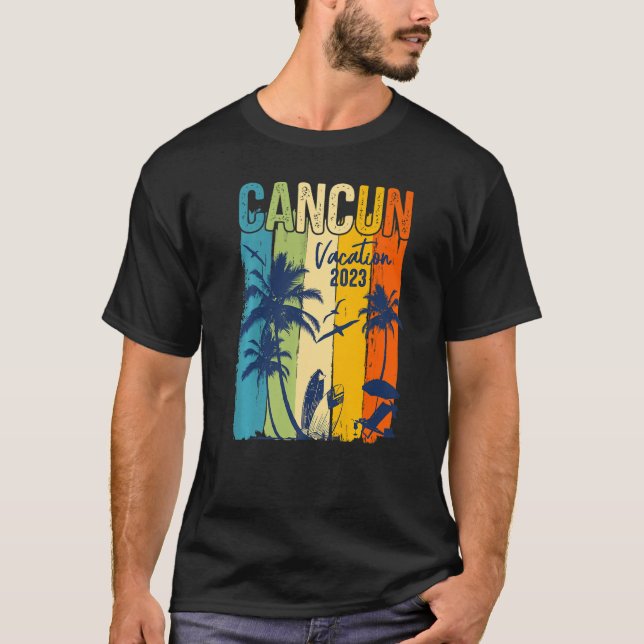 Retro Cancun 2023 Mexico Family Vacation Group Pre T-Shirt (Front)