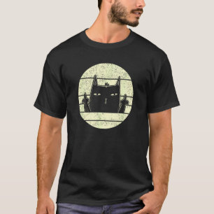 Retro Cat Vintage Annoyed Black Cat In Bad Mood Ca T-Shirt