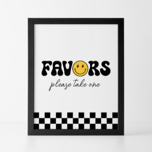Retro Chequered Happy Face Birthday Favours Sign