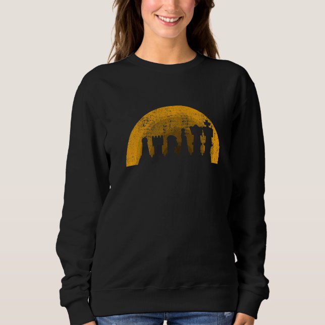 Retro Chess Pieces Chess Player  6 Sweatshirt (Front)
