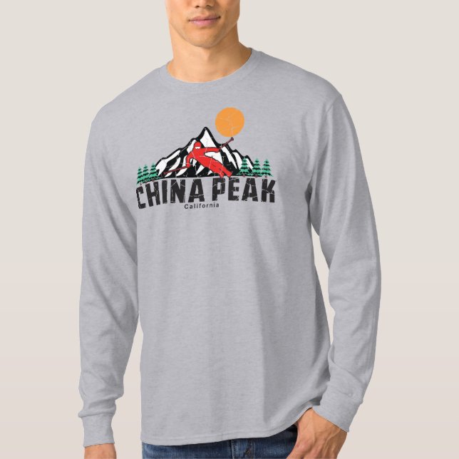 Retro China Peak Ski  T-Shirt (Front)