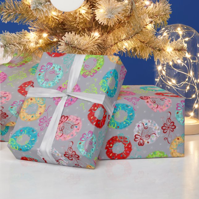 Retro Christmas Wreaths Wrapping Paper (Holidays)