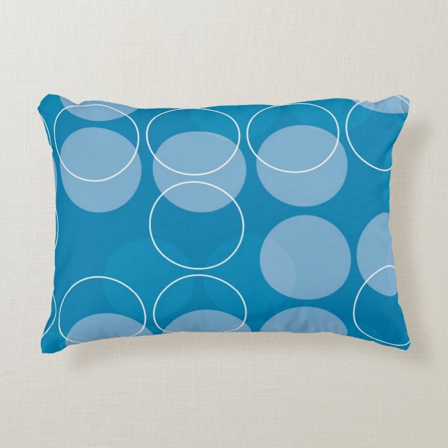 Retro circles decorative pillow (Front)
